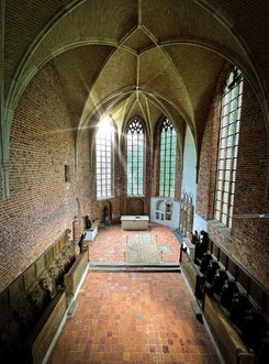 museumkloosterterapel-kanunnikenkerk.jpeg