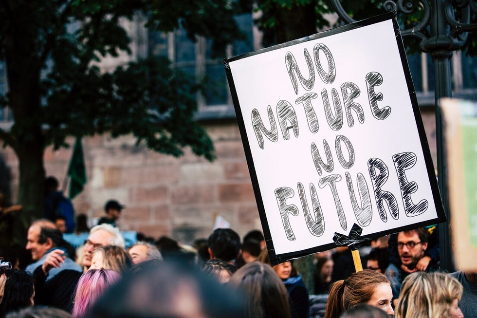 Verontruste burgers starten maandenlange klimaatwake bij het Catshuis